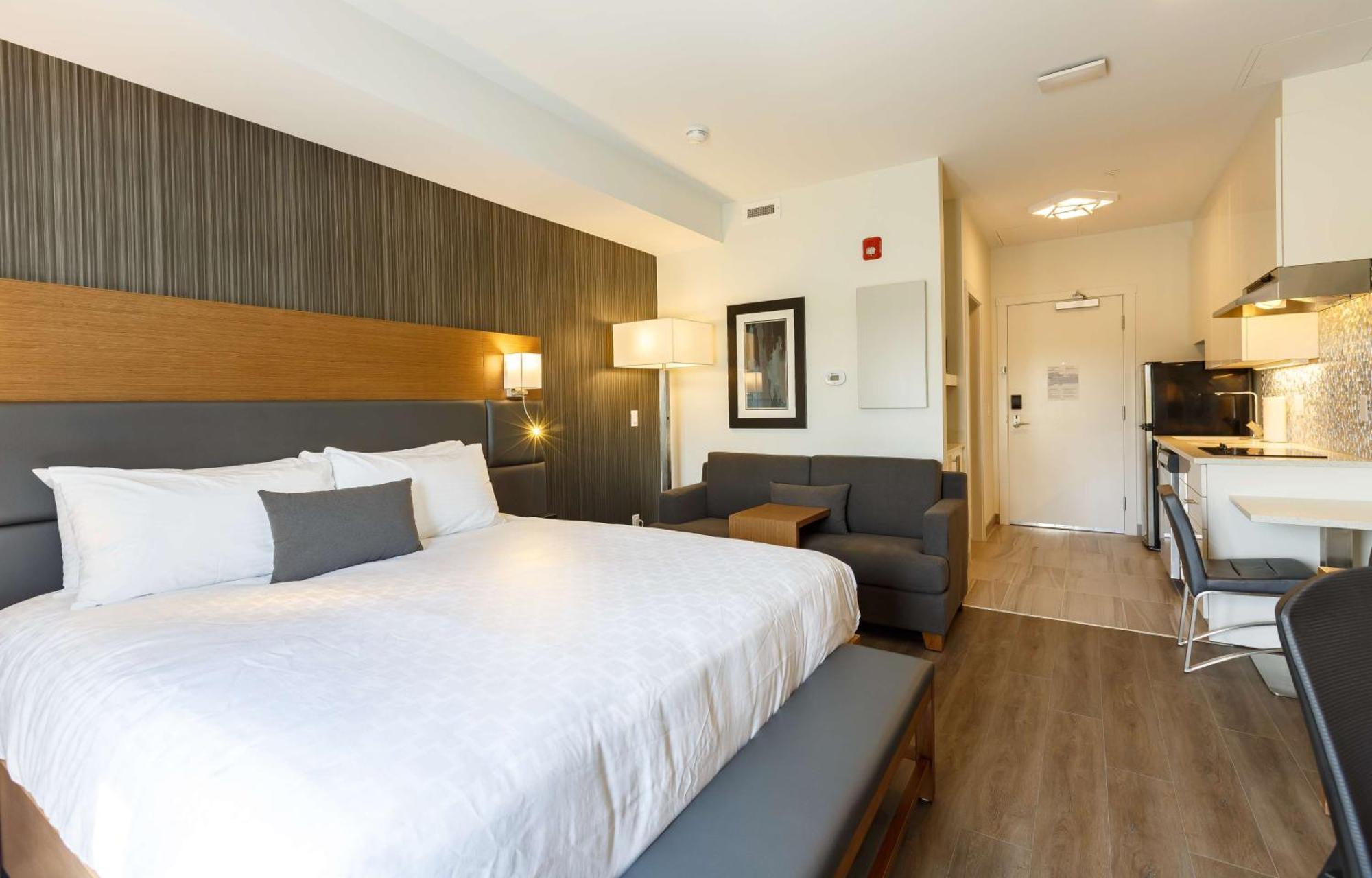 Executive Residency By Best Western Calgary City View North YYC Exterior foto