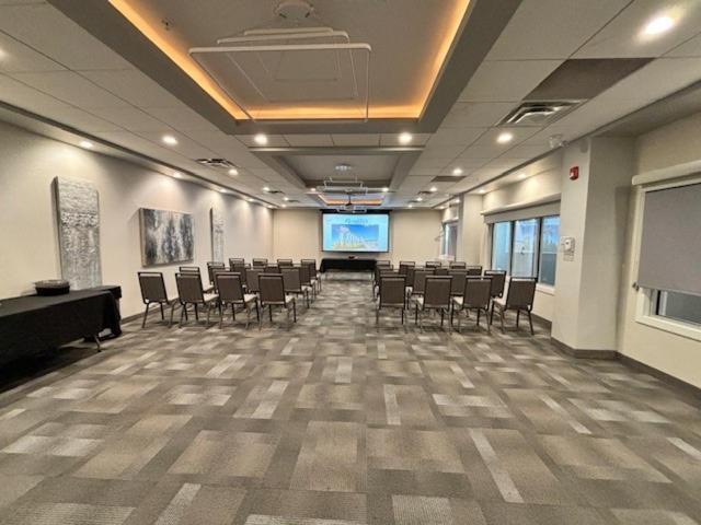 Executive Residency By Best Western Calgary City View North YYC Exterior foto